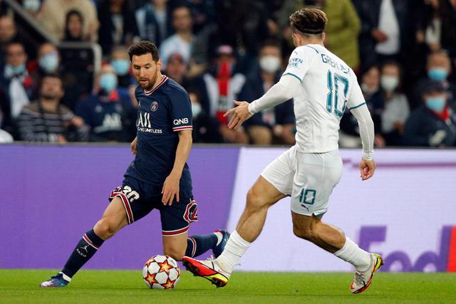 梅西入选FIFA最佳球员候选 记者：是对足球的侮辱