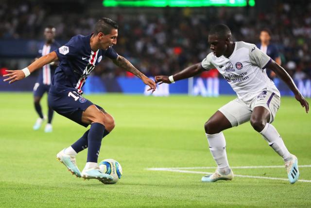 阿不都20+17新疆三人20+大胜广州 总比分2-0